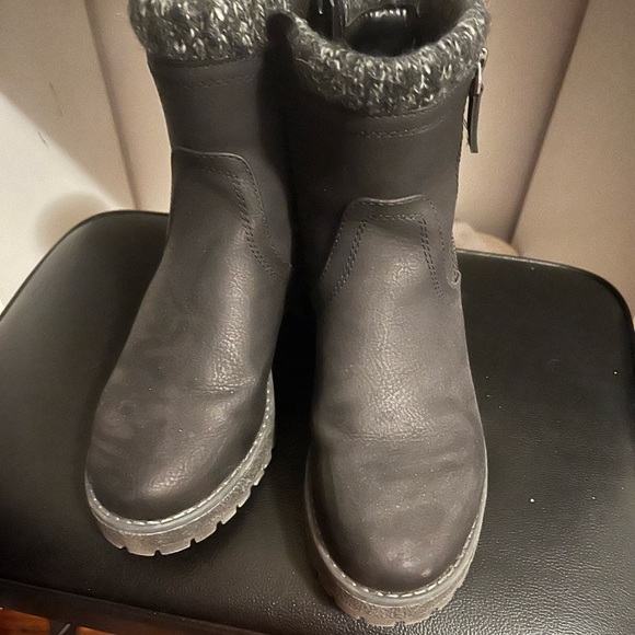 Cliffs by White Mountain Blasting Bootie - Picture 2 of 4